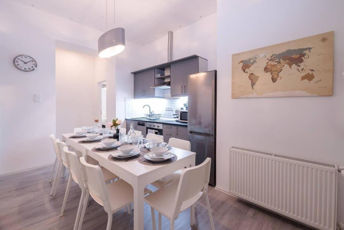 Central Brand New And Modern Apartment Boedapest Buitenkant foto